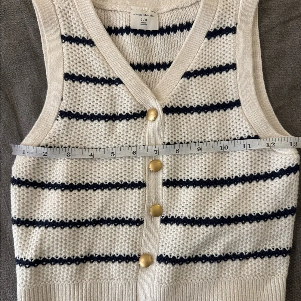 Abercrombie & Fitch Kids Striped Knit Sweater Vest with Gold Buttons Size 7-8 yr